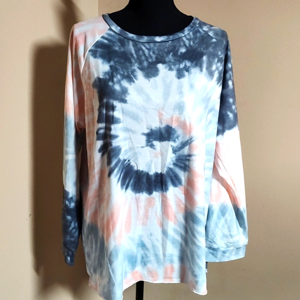 Basico Long sleeve top NWT